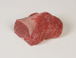 Rump Fillet with silver gristle Meat Cut Spec Step 3